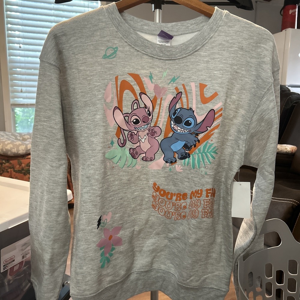 NWT lilo and stitch sweatshirt‎ Medium, Gray Long Sleeve